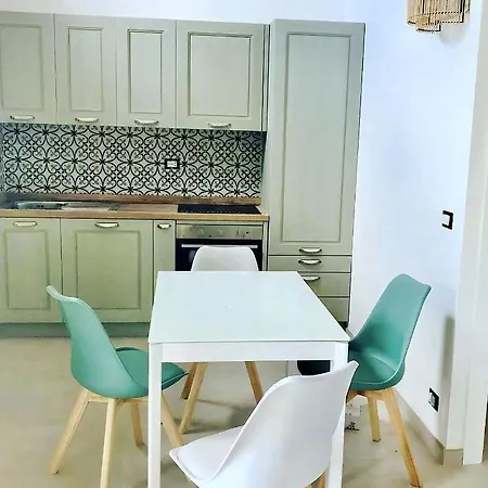 Le Pale 2 Swimming Pool And Parking بولياسكو